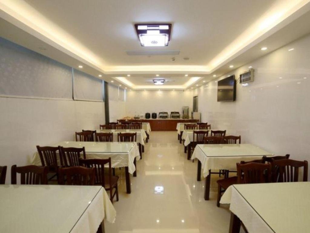 Greentree Inn Suzhou Industrial Zone Yangcheng Lake Weiting Mong Kok Express Hotel Dış mekan fotoğraf