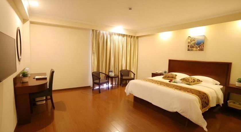 Greentree Inn Suzhou Industrial Zone Yangcheng Lake Weiting Mong Kok Express Hotel Dış mekan fotoğraf
