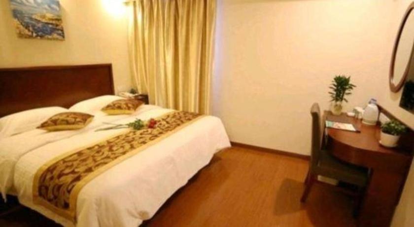Greentree Inn Suzhou Industrial Zone Yangcheng Lake Weiting Mong Kok Express Hotel Dış mekan fotoğraf